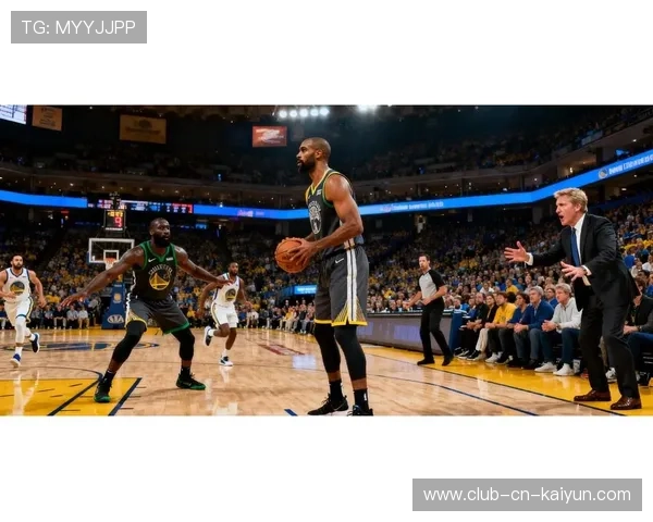 勇士核心突破制造罚球并拉开分差 勇士核心突破制造罚球并拉开分差